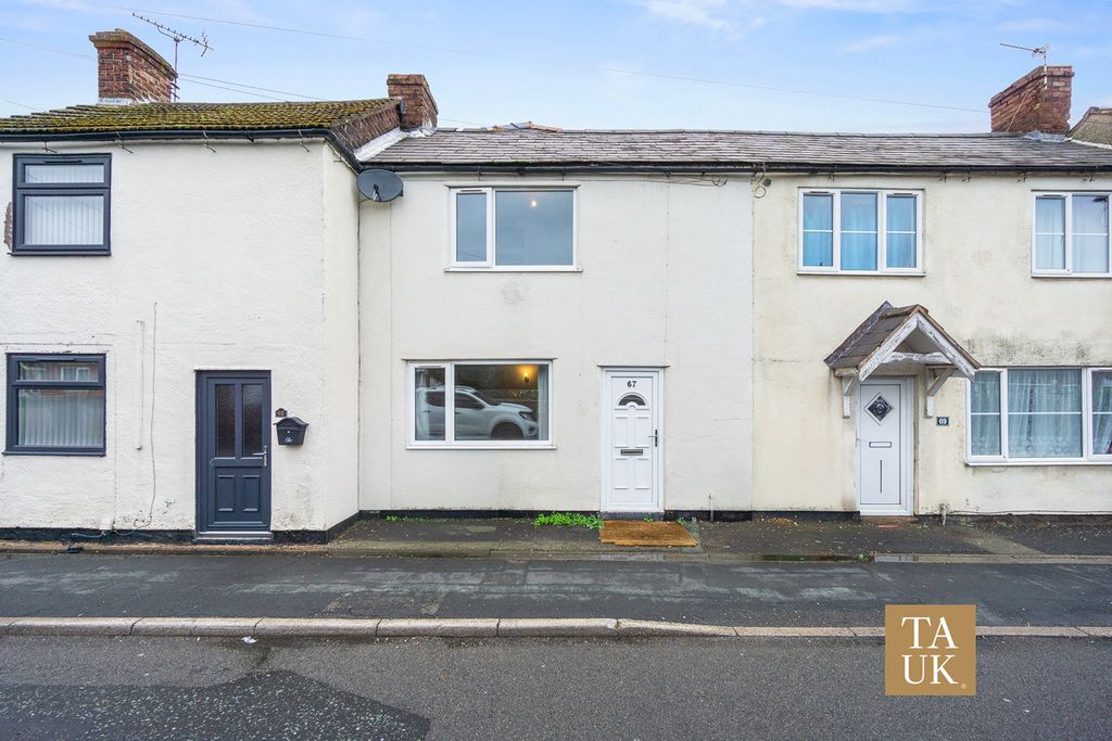 Property photo 1 of 12