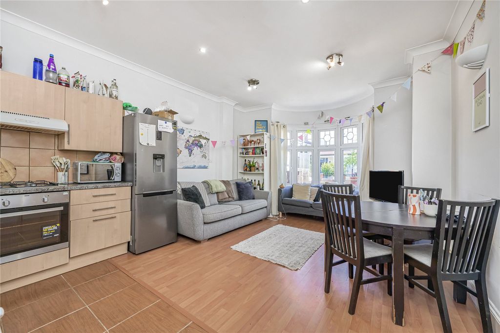 Property photo 2 of 11 Picture No. 39