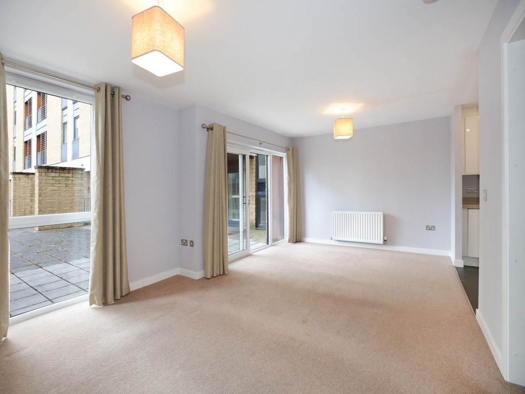 Property photo 2 of 12 1V7A9425