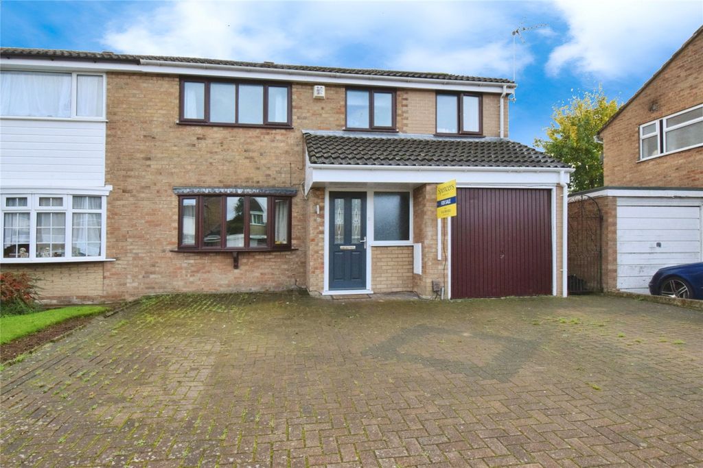 Property photo 1 of 17 Front