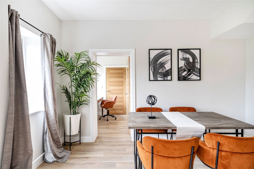 Property photo 1 of 12 The Jorrocks