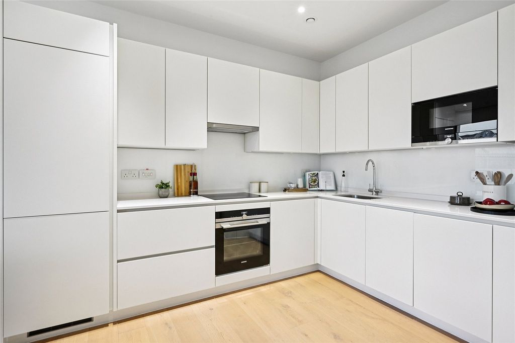 Property photo 3 of 13 Picture No. 07