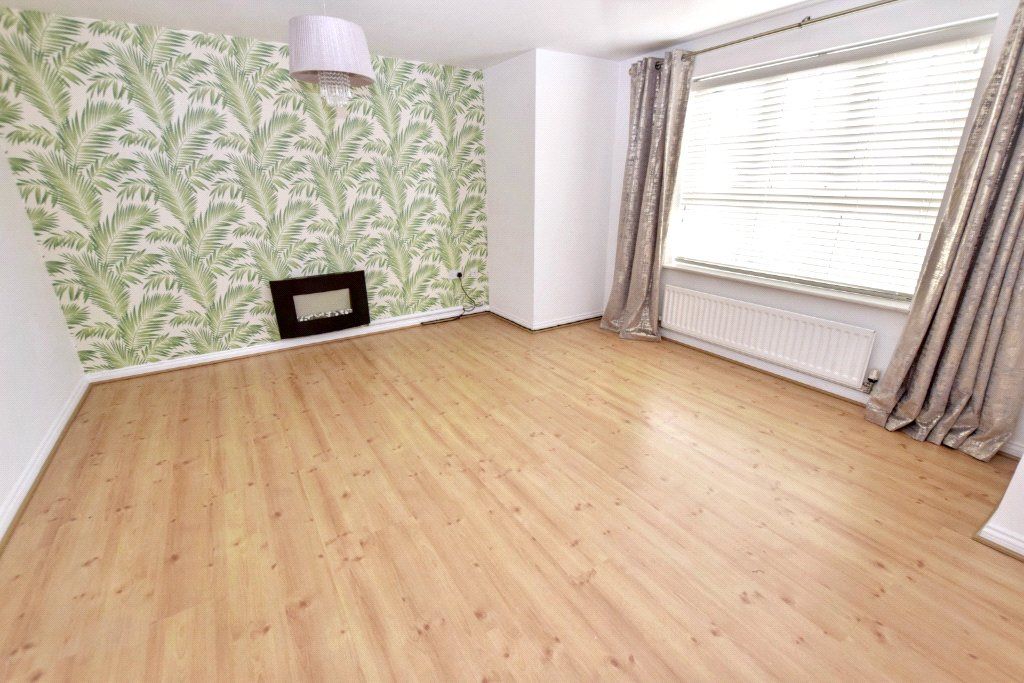 Property photo 2 of 12 Picture No. 01