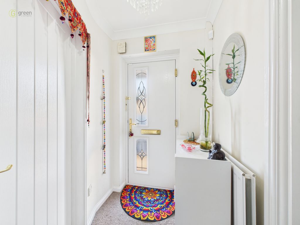 Property photo 2 of 20