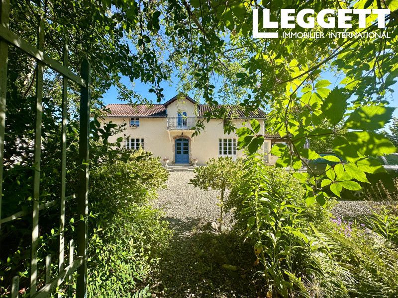 Property photo 1 of 10