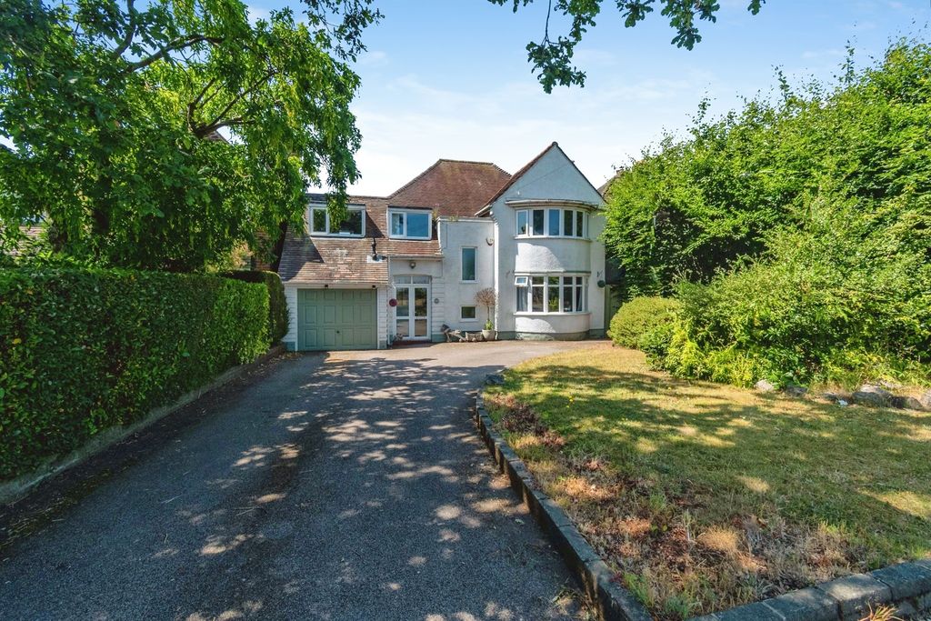 Property photo 1 of 18