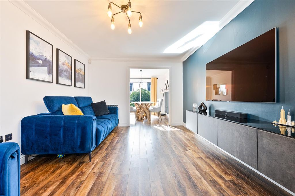 Property photo 3 of 31 A-7.Jpg