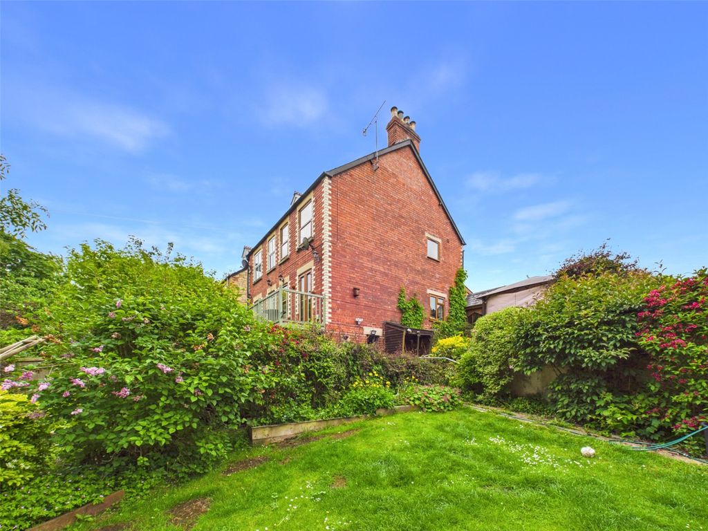 Property photo 1 of 35 Picture No. 33