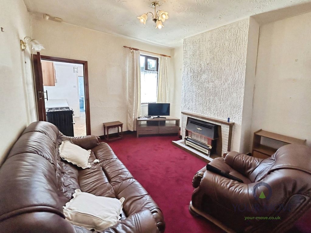 Property photo 3 of 9 Sitting Room