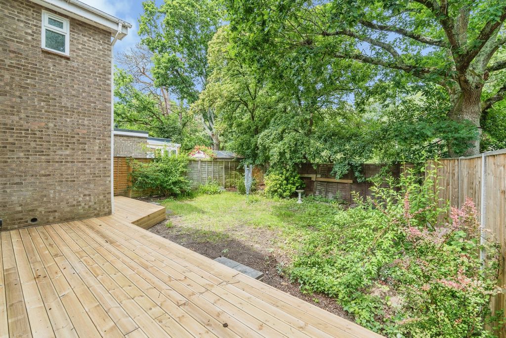 Property photo 2 of 24 Pbox-Img.Jpg