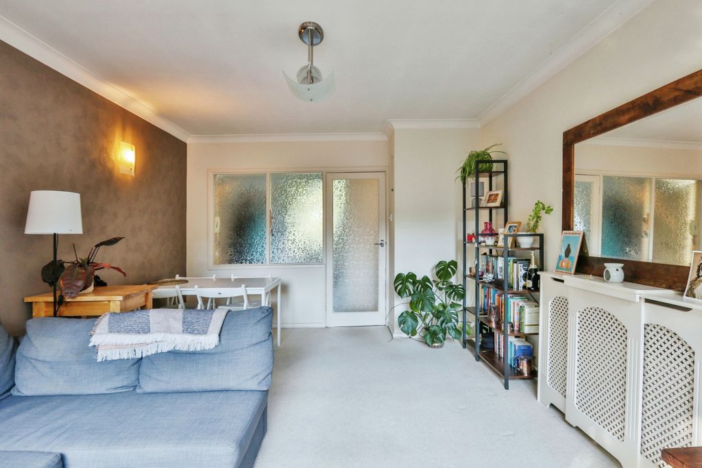 Property photo 3 of 17 Photography