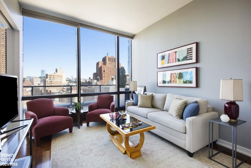Property photo 3 of 10 <Alttext/>