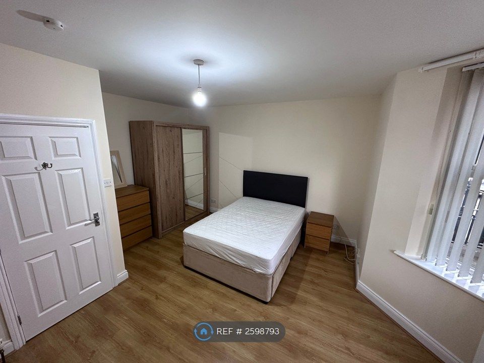 Property photo 3 of 26