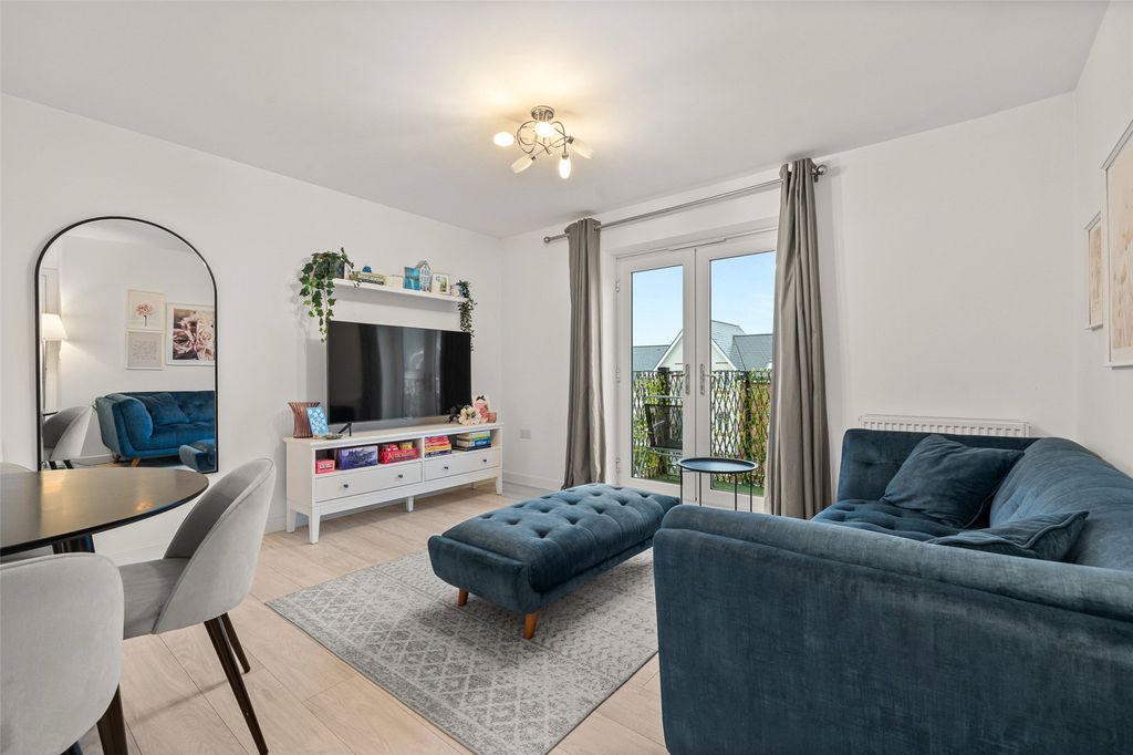 Property photo 2 of 13 Picture No. 05