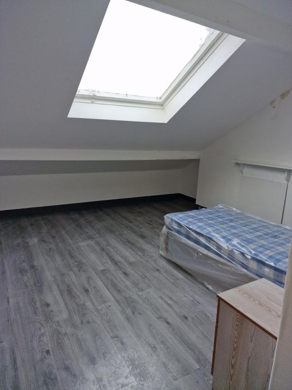 Property photo 1 of 5 14 Spring Gardens, Bd1 3Ej