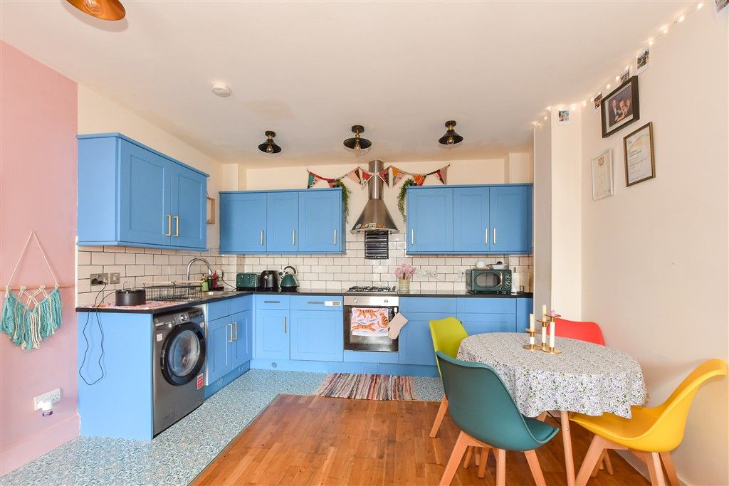 Property photo 3 of 7 Lounge/ Kitchen/ Diner