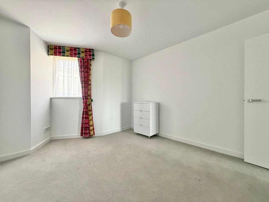 Additional image 8 of 3 bed flat for saleKing Edwards Parade, Meads, Eastbourne BN20