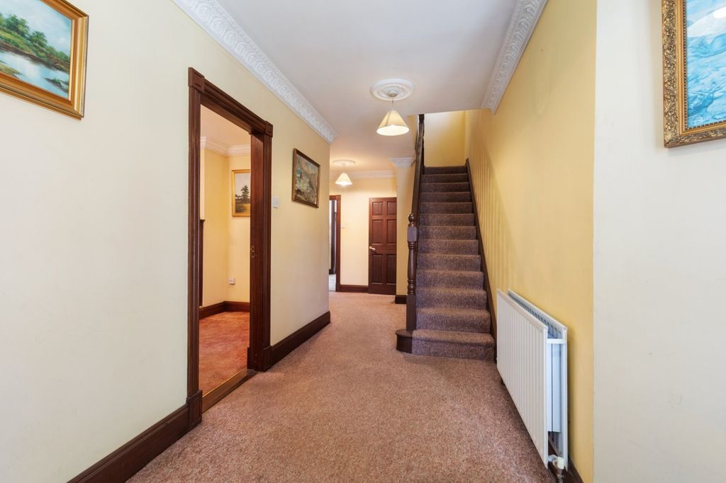 Property photo 3 of 24 Picture No. 26