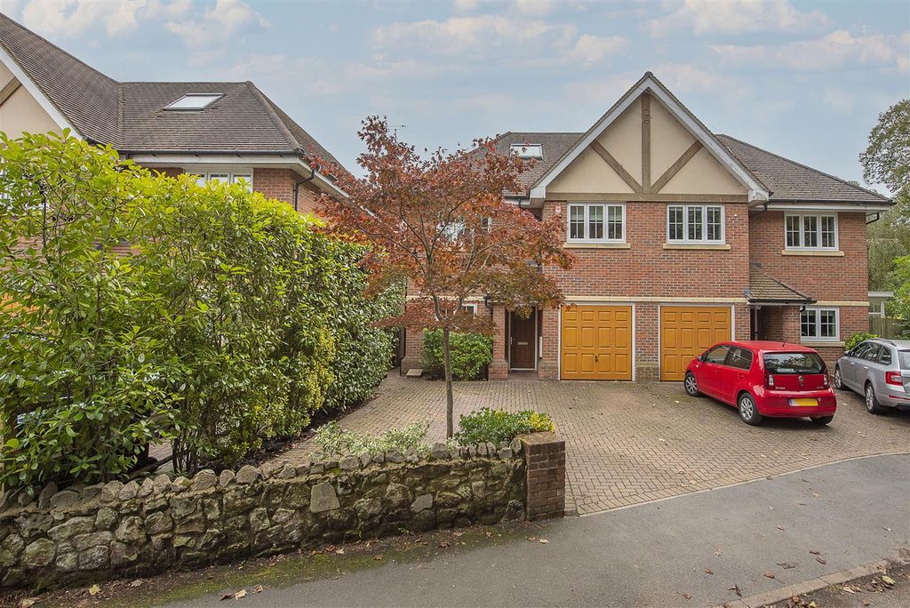 Property photo 1 of 24 79-Couchmore-0056.Jpg