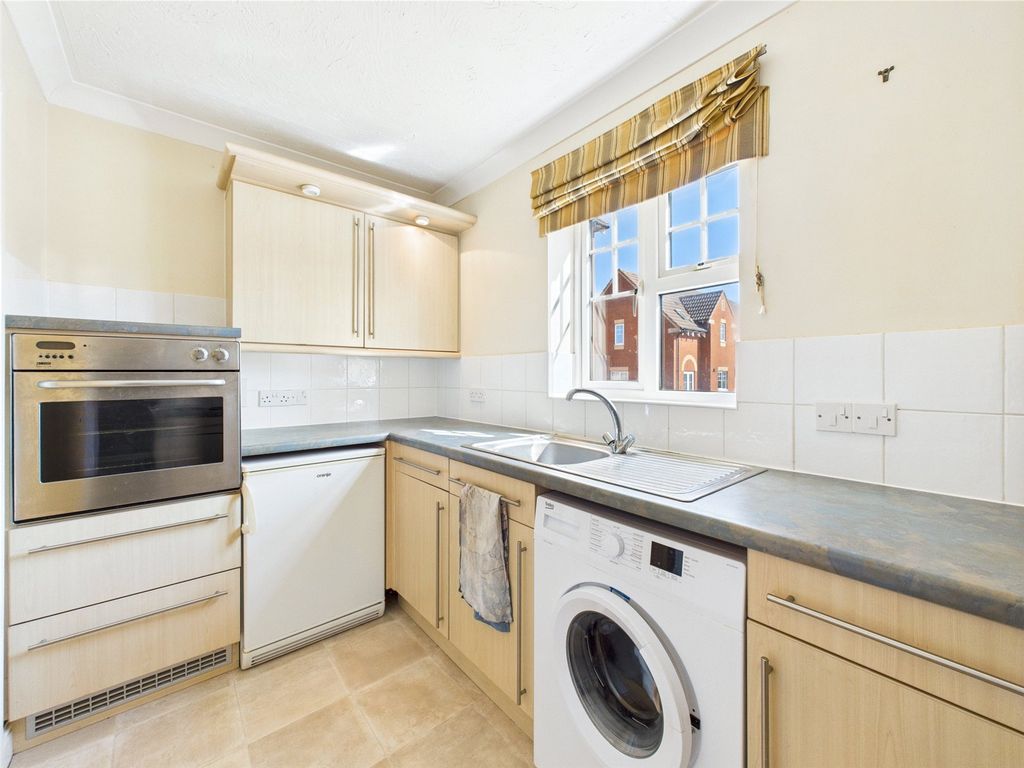 Property photo 3 of 10 Picture No. 08