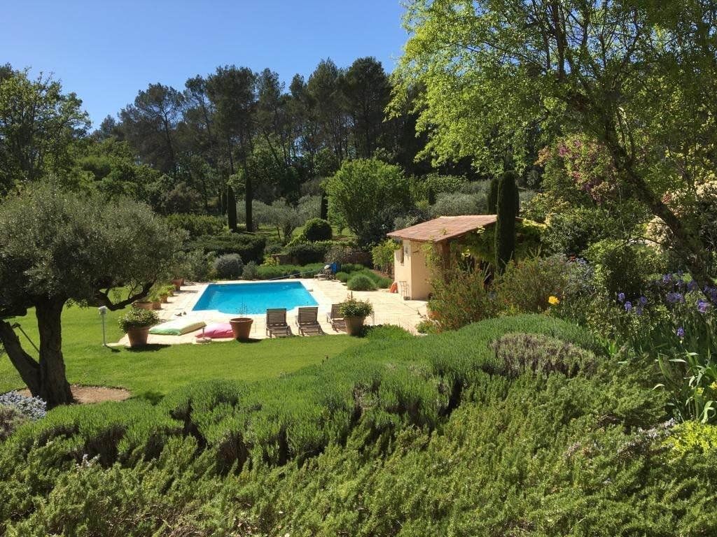 Property photo 3 of 19