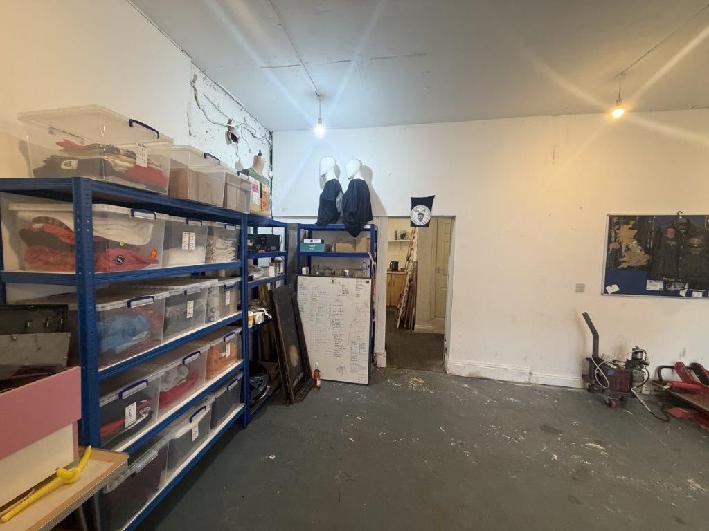 Property photo 3 of 4