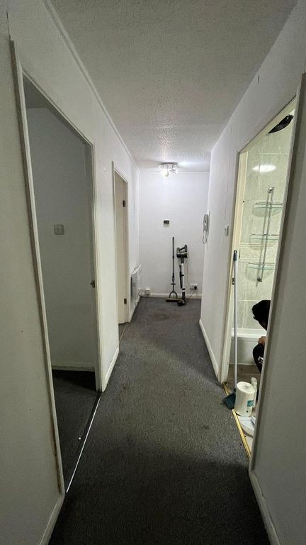 Property photo 3 of 9 Photo 3