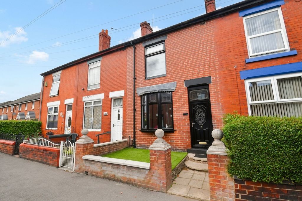 Property photo 1 of 16