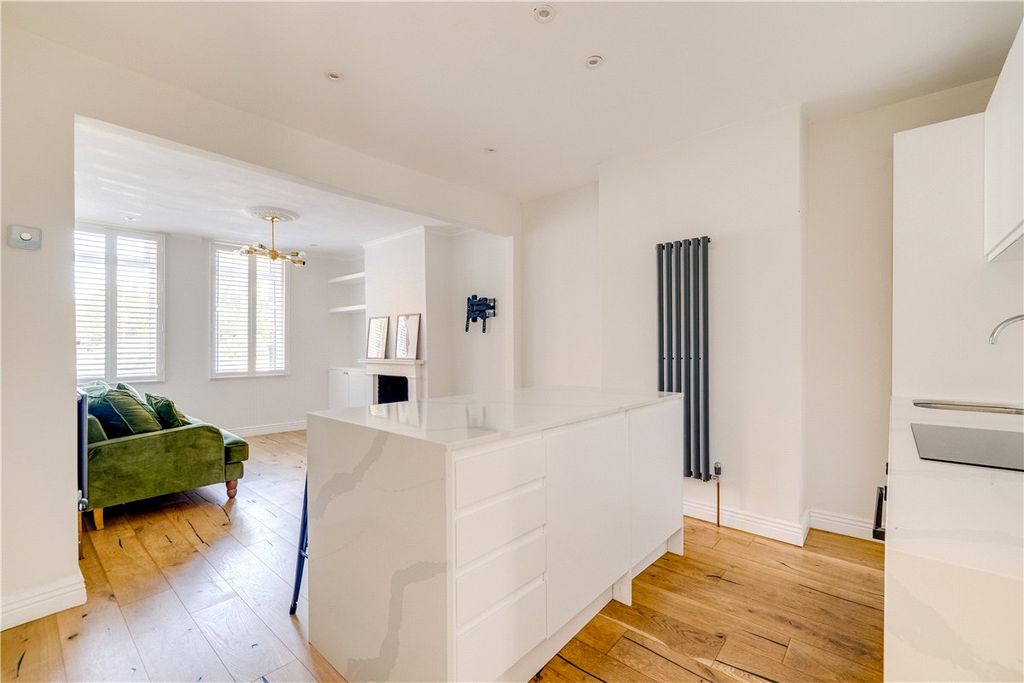 Property photo 1 of 7 Picture No. 06