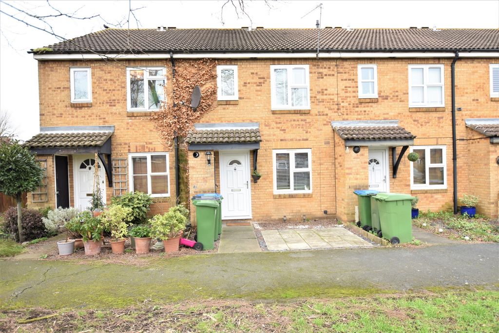 Property photo 1 of 7 Photo 7