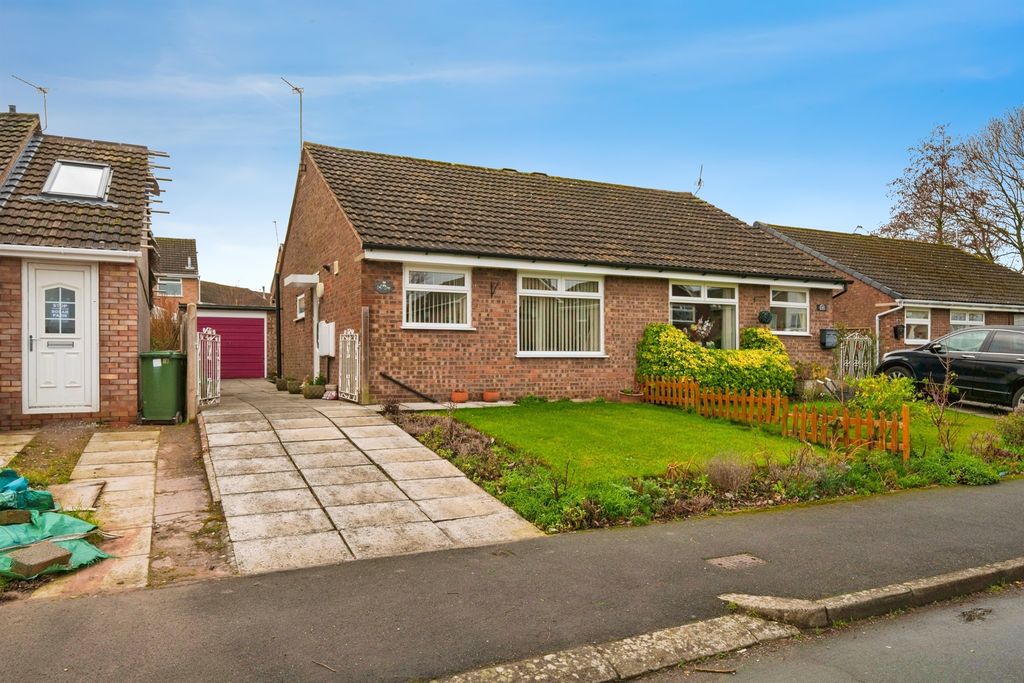 Property photo 1 of 15