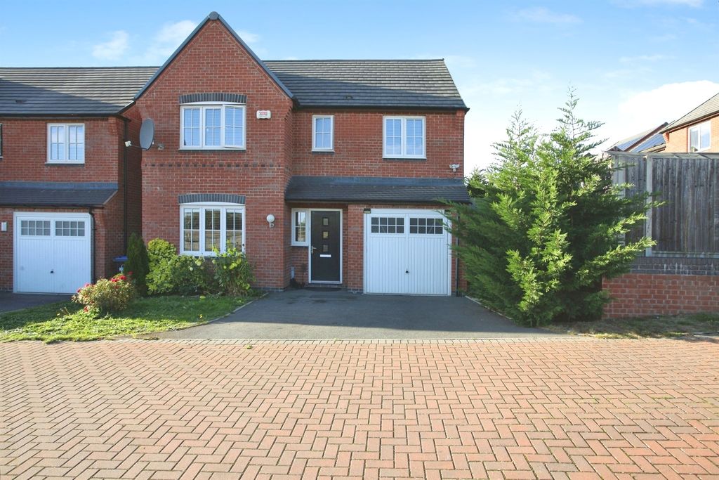 Property photo 1 of 21