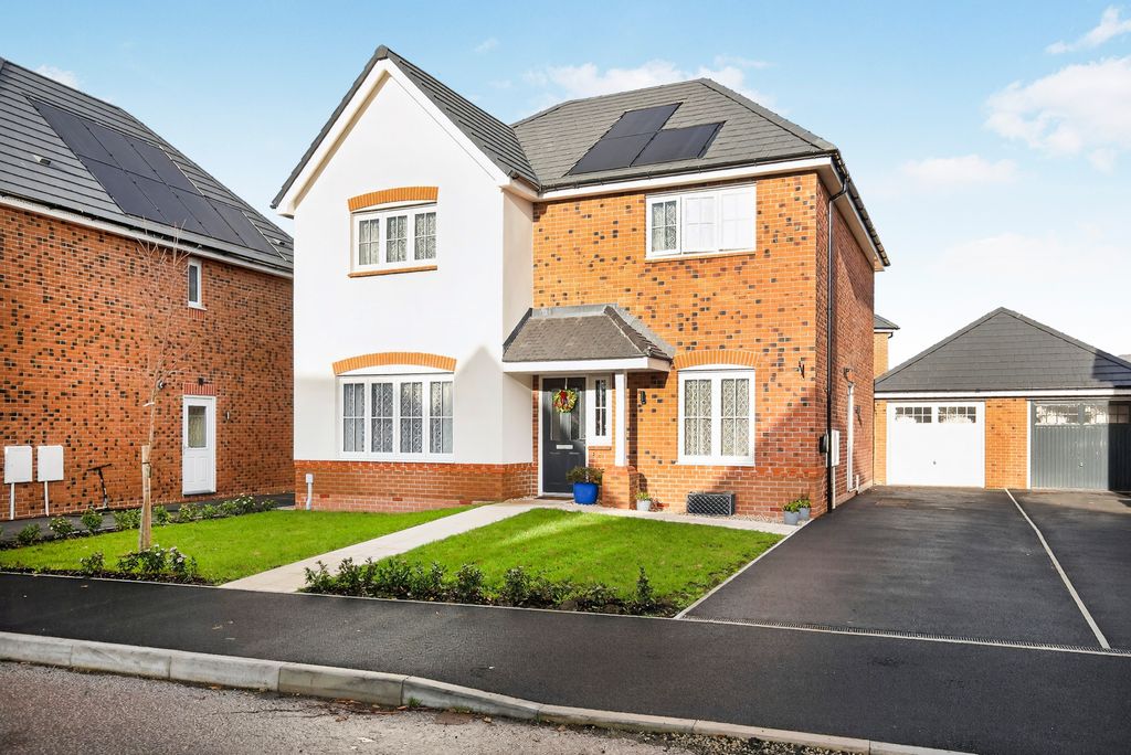 Property photo 1 of 20