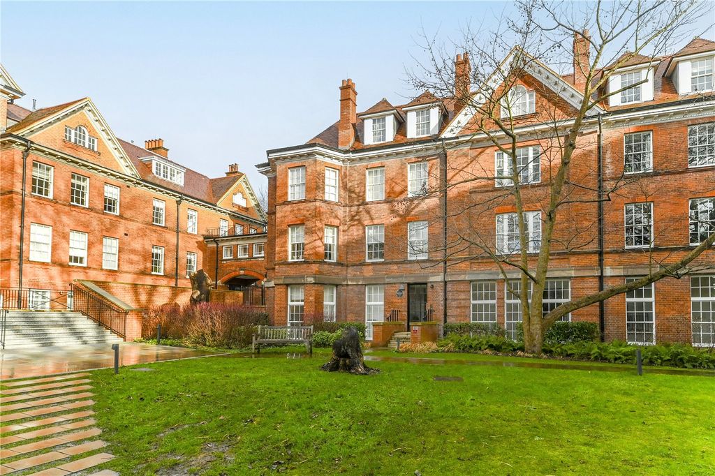 Property photo 2 of 20 Picture No. 04