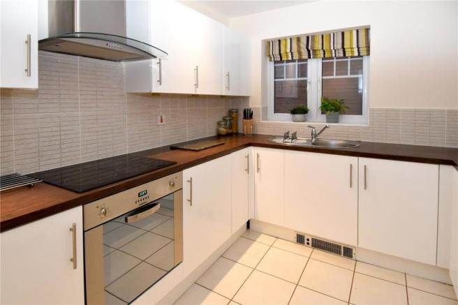 Property photo 2 of 17