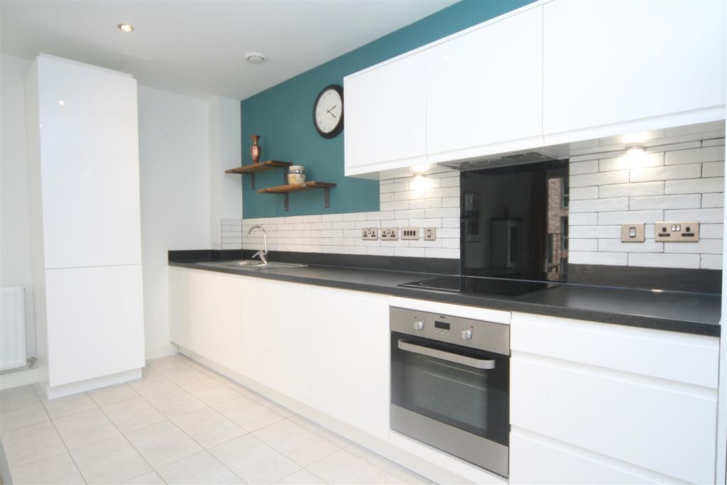 Property photo 3 of 8 Img_6643.Jpg