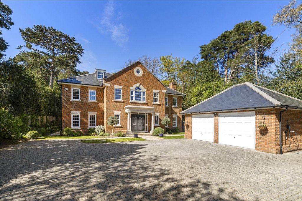 Property photo 1 of 22 Front Elevation