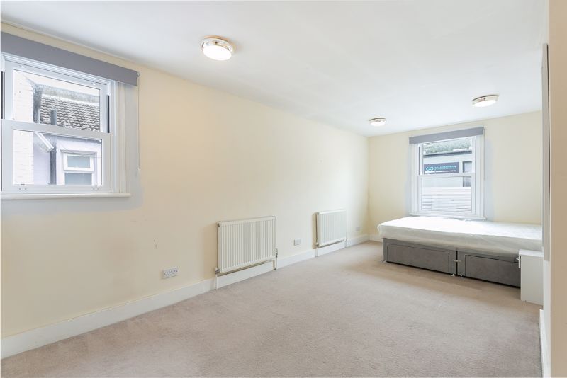 Property photo 3 of 7 Bedroom