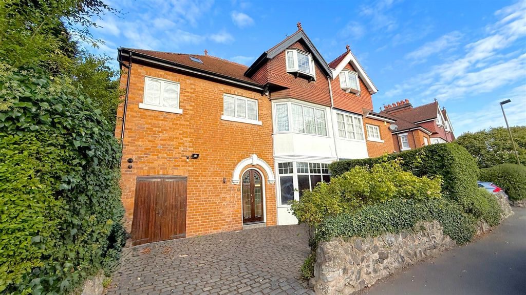 Property photo 1 of 28 Img_4429(1)Dp.Jpg