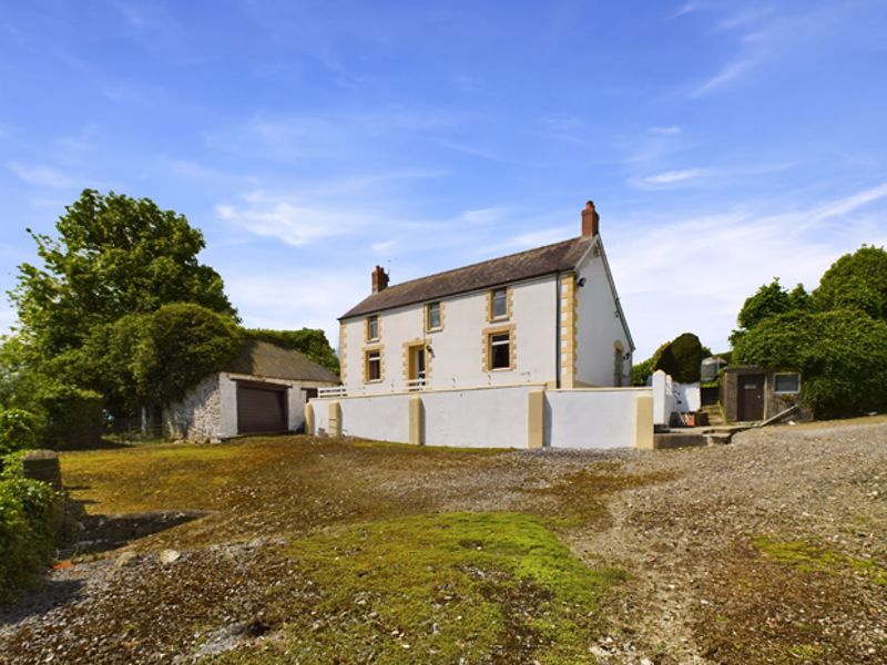 Property photo 2 of 48 Photo 16