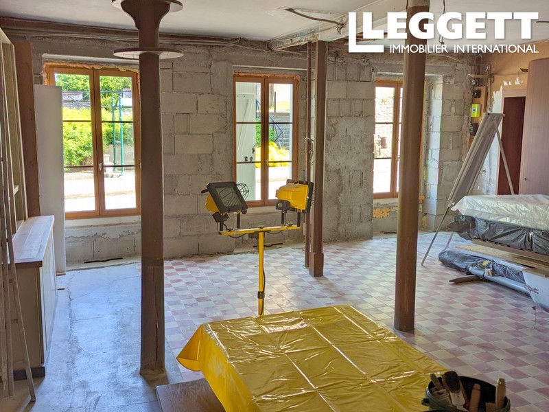 Property photo 3 of 10