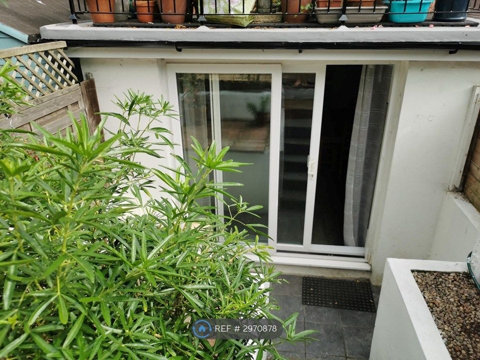 Property photo 3 of 26