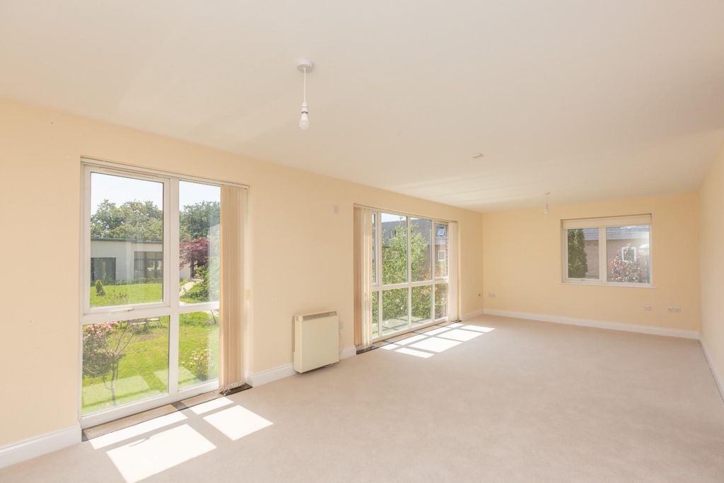 Property photo 2 of 21 Cz0A3411.Jpg