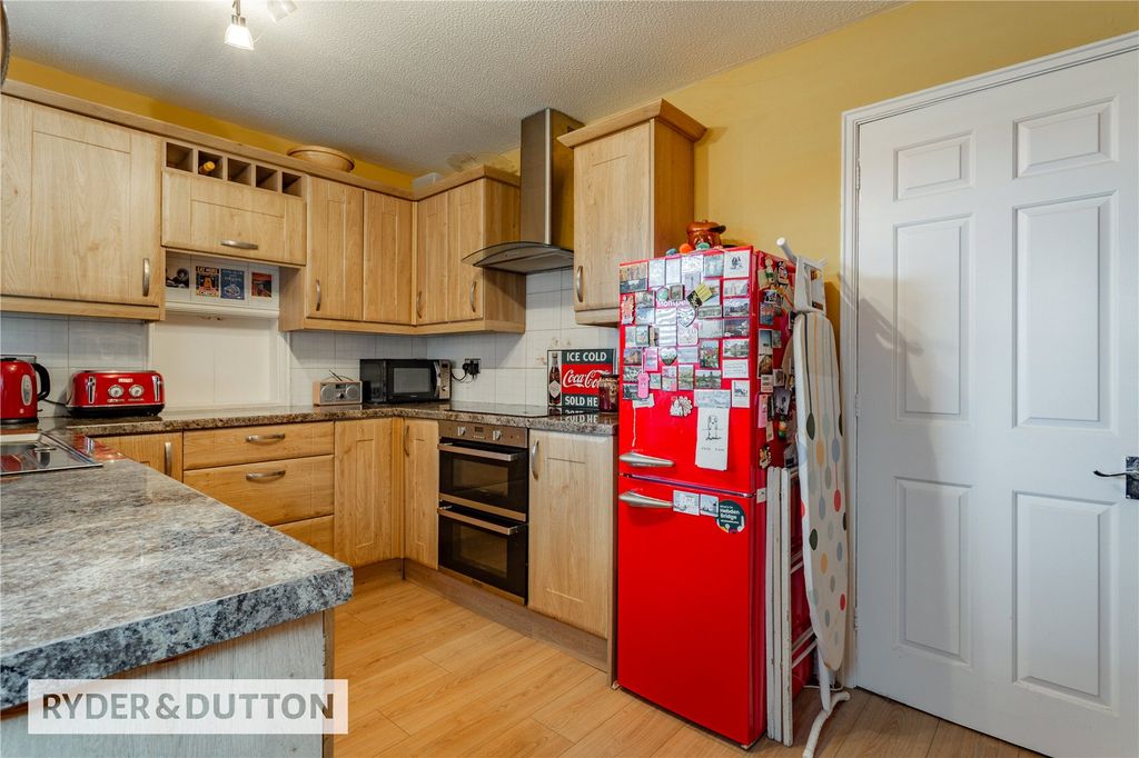 Property photo 2 of 23 Picture No. 10