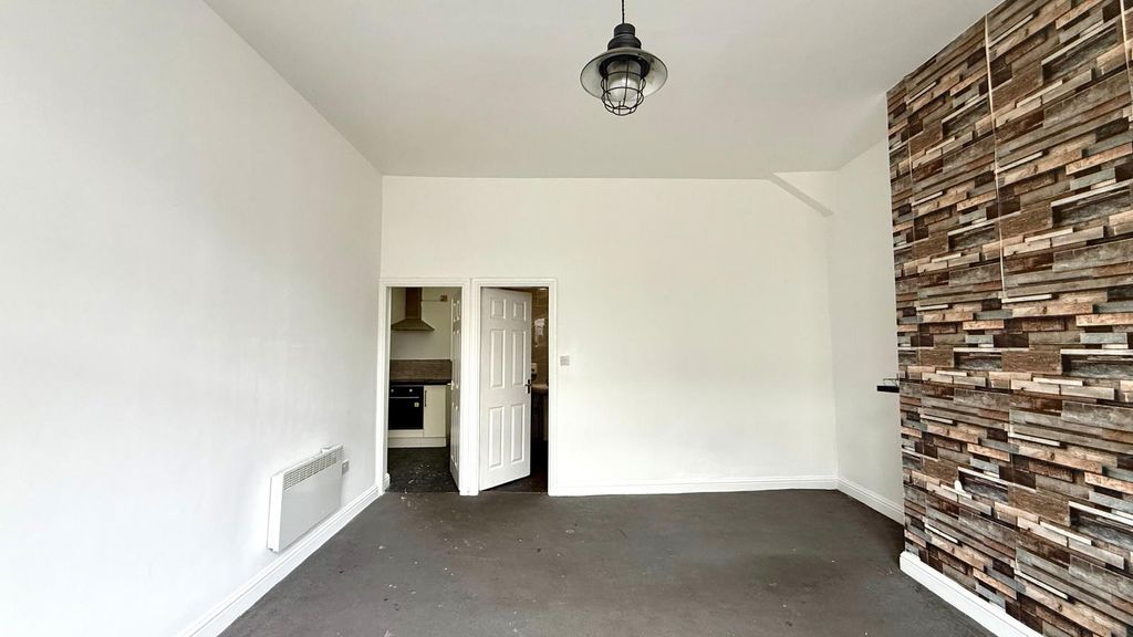 Property photo 2 of 7 Whatsapp Image 2026-06-12 At 12.55.40 Pm (1).Jpeg