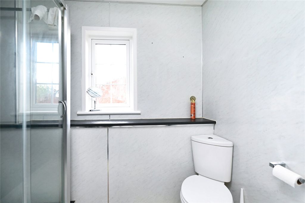 Property photo 3 of 9 Picture No. 05