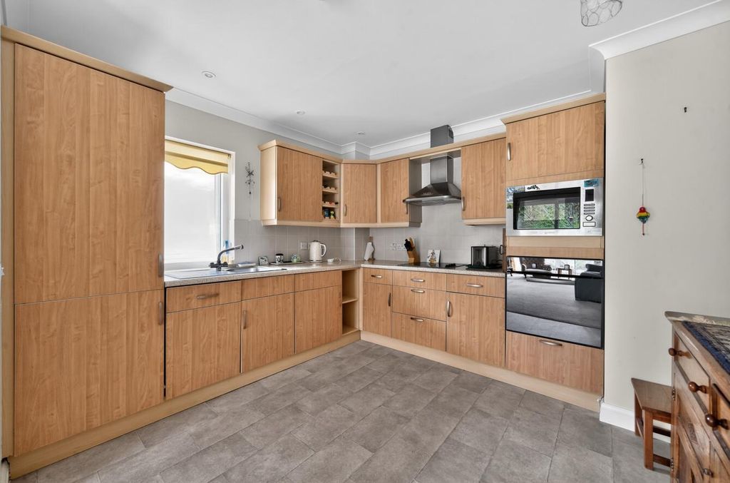 Property photo 3 of 21 1434882-9-69c67Dda70425.Jpg