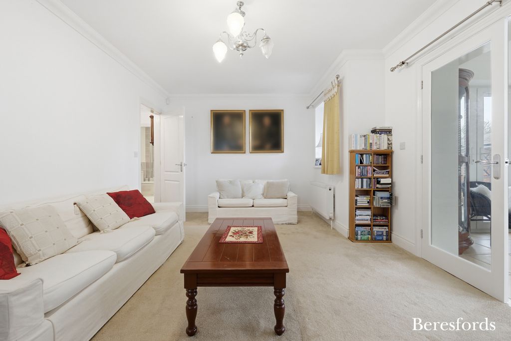 Property photo 3 of 15 Picture 3