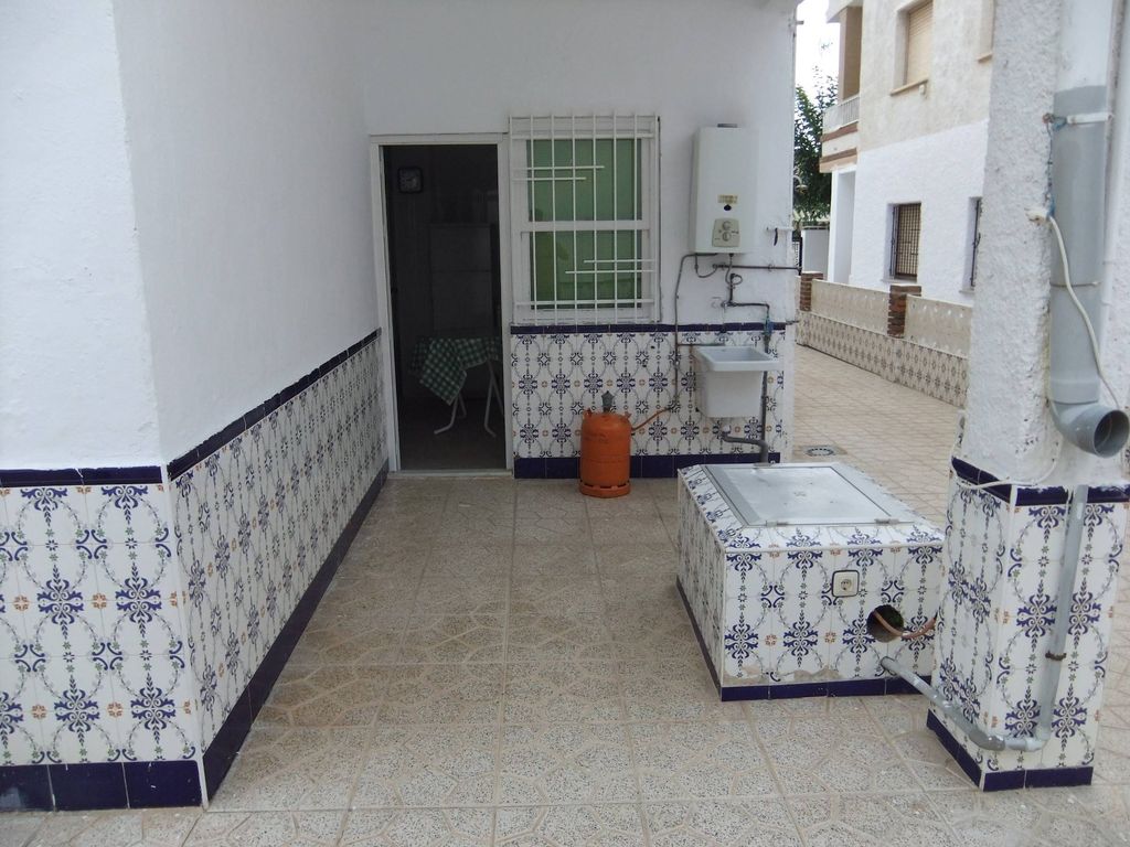 Property photo 3 of 50