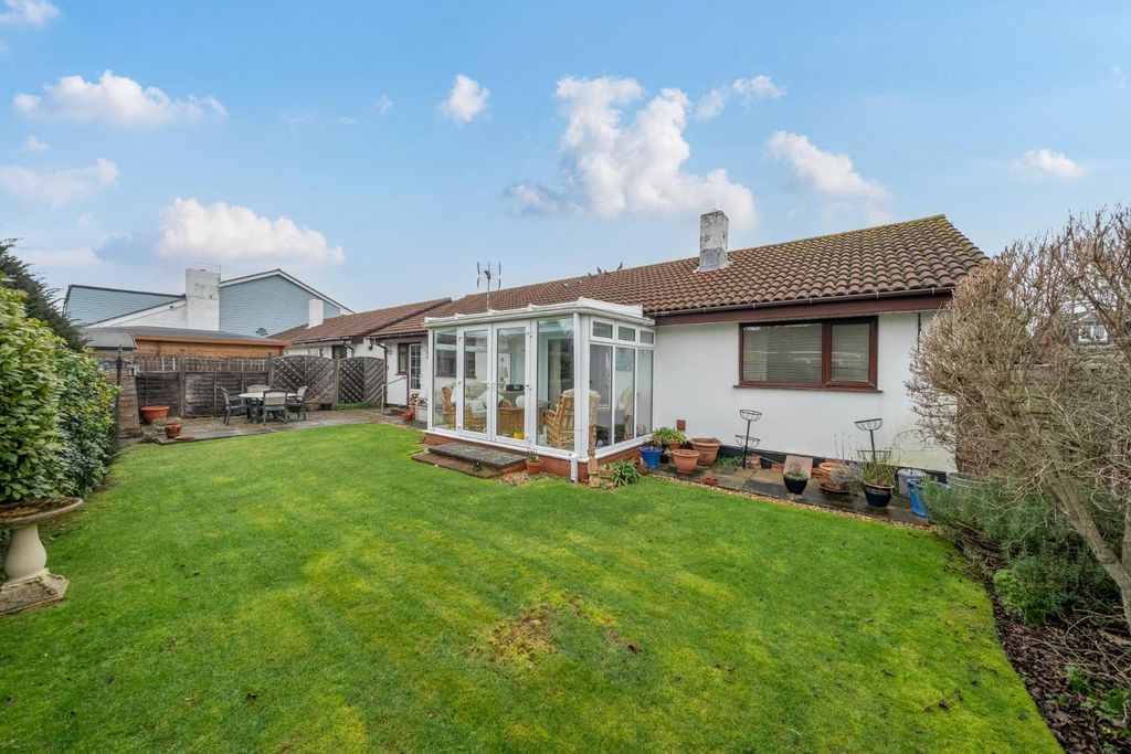 Property photo 2 of 15 1-6965355F61Aeb-1393613-16-6964E2Eb944dc-1.Jpg